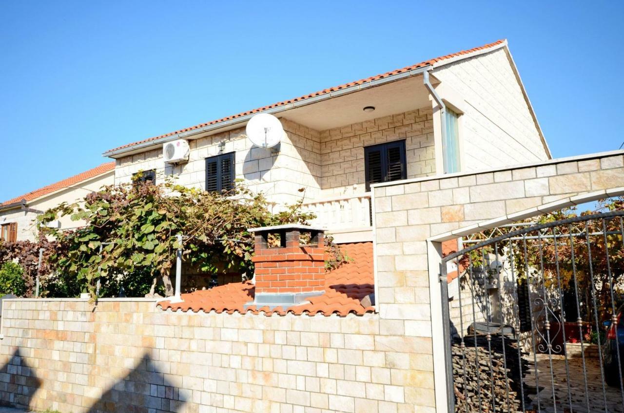 סופטאר Apartment Jerka מראה חיצוני תמונה