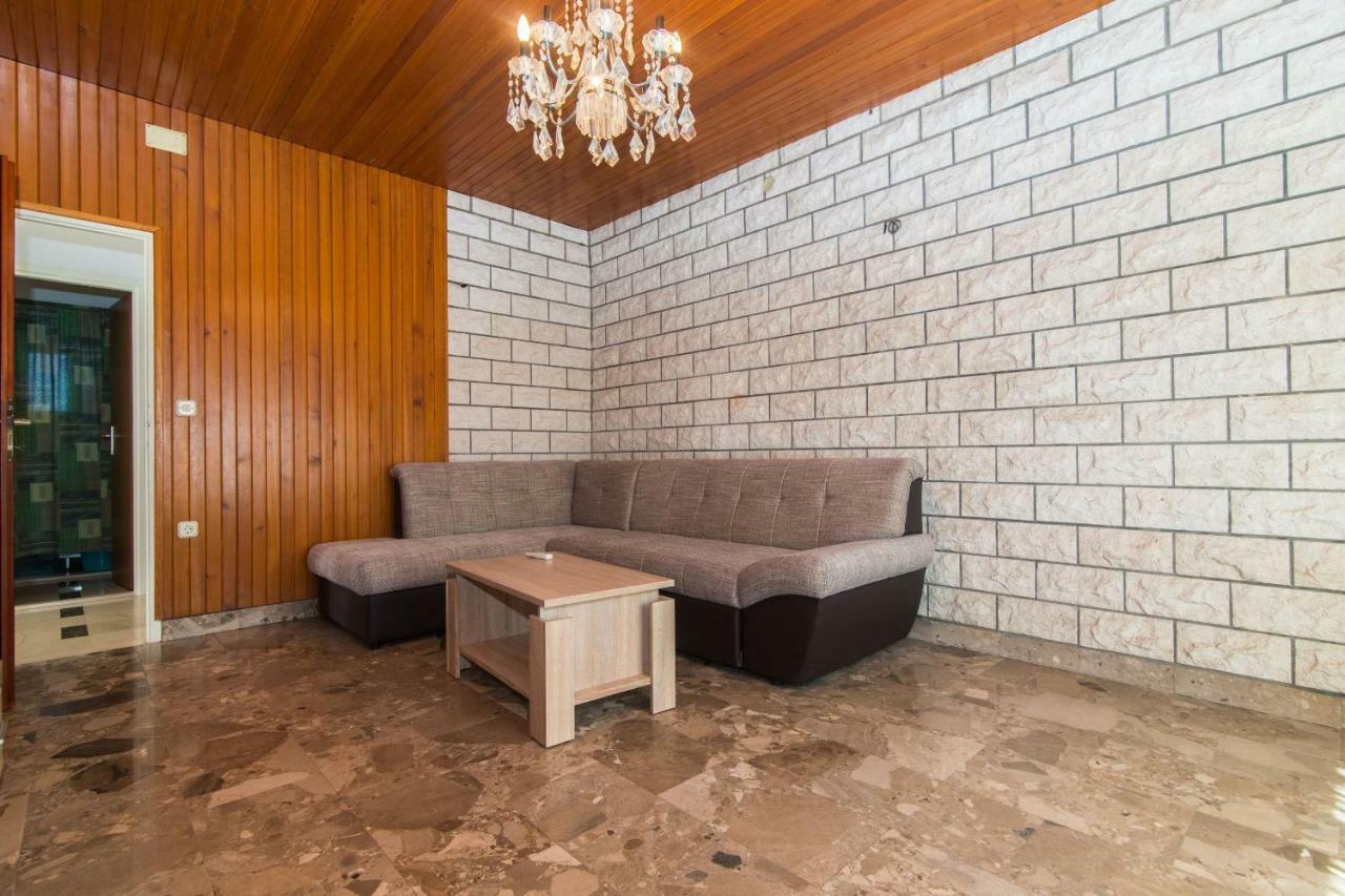 סופטאר Apartment Jerka מראה חיצוני תמונה