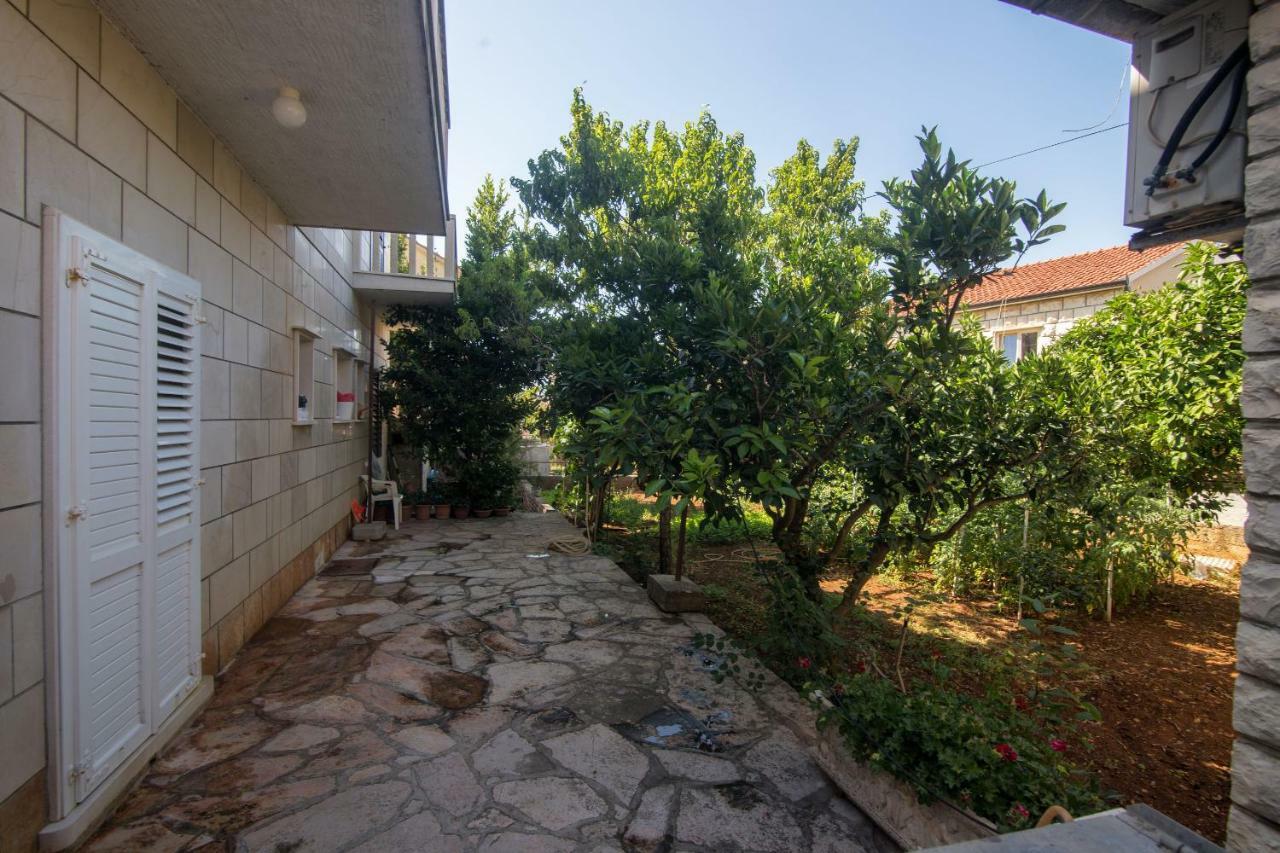 סופטאר Apartment Jerka מראה חיצוני תמונה
